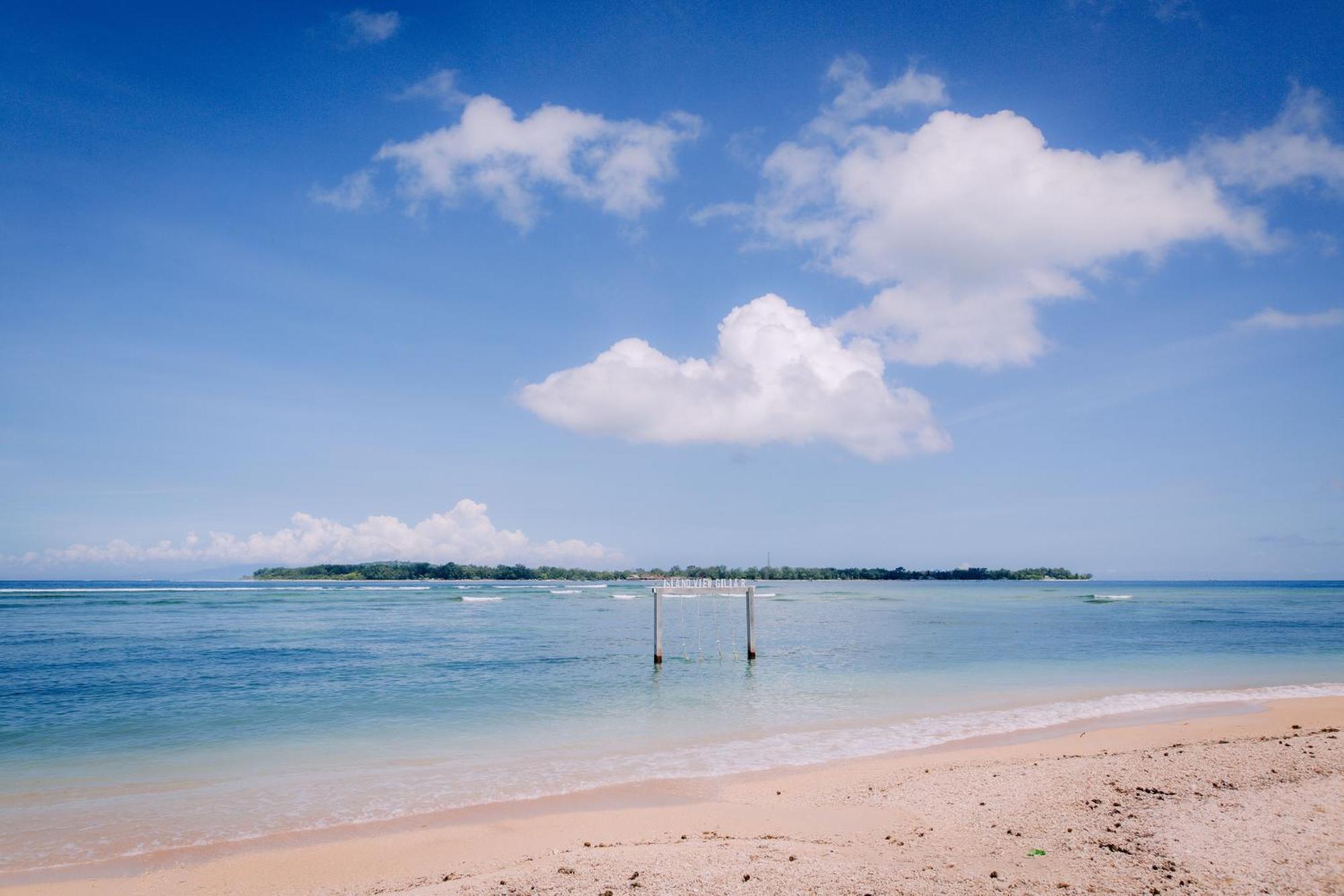 Island View Bar & Bungalow กิลิไอร์ ภายนอก รูปภาพ