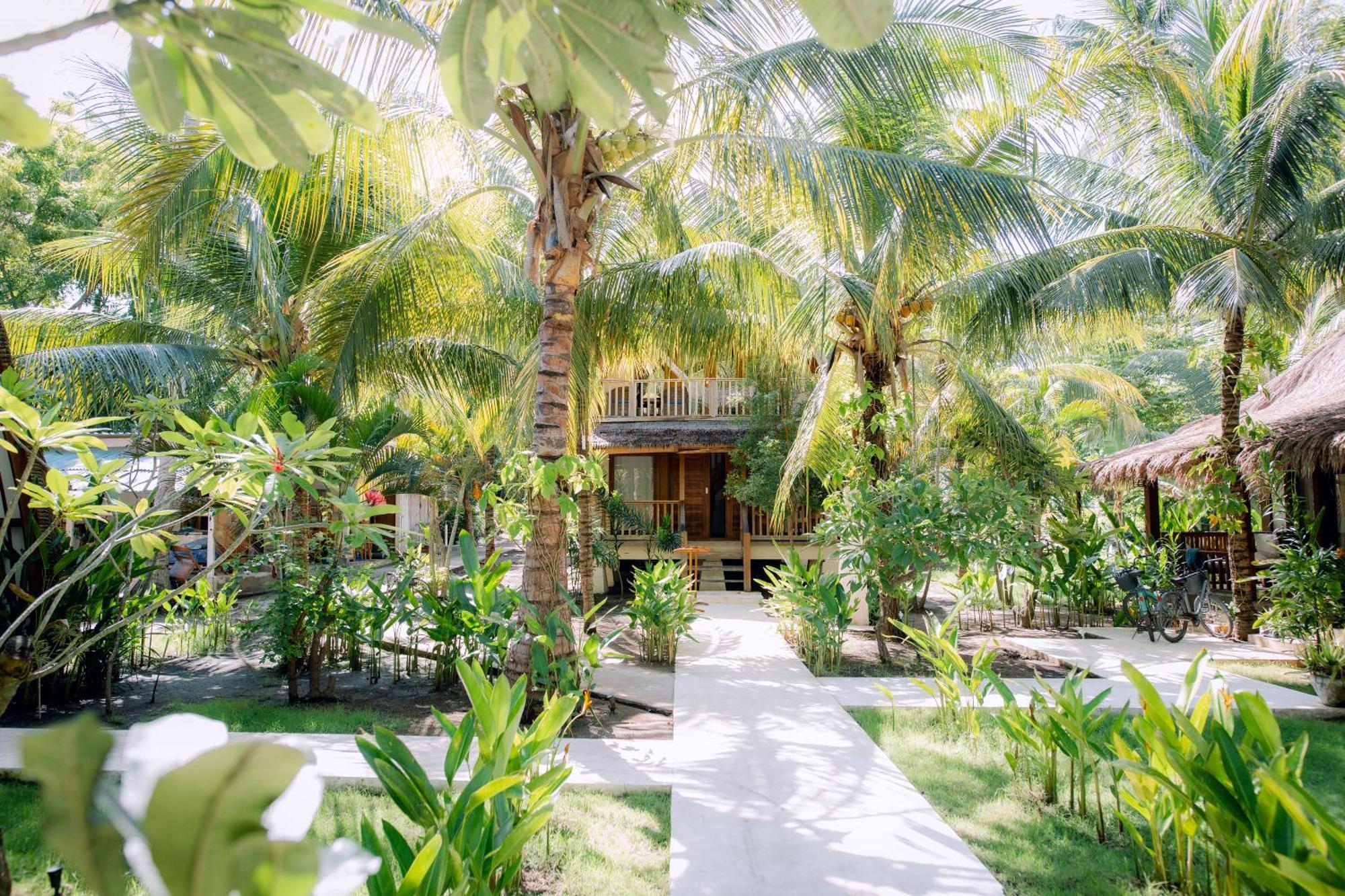 Island View Bar & Bungalow กิลิไอร์ ภายนอก รูปภาพ